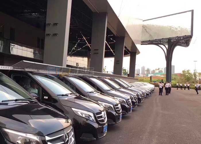 在北京旅游租车一天要多少钱？